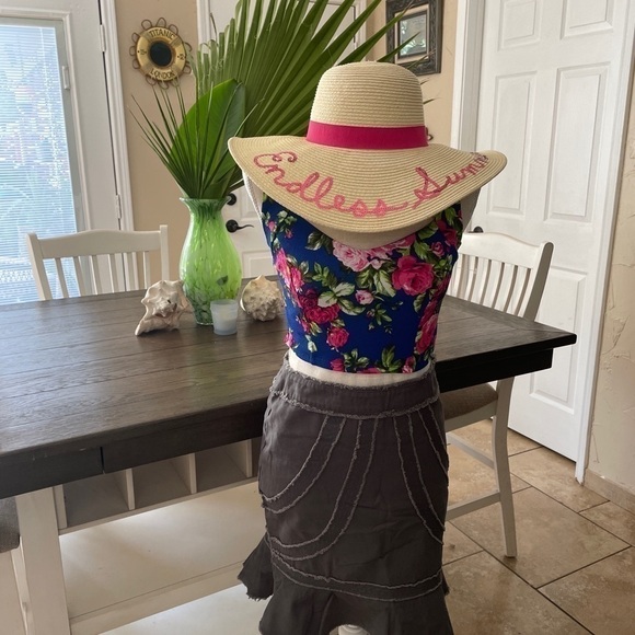 FLORAL Crop Top NWOT - Picture 6 of 7